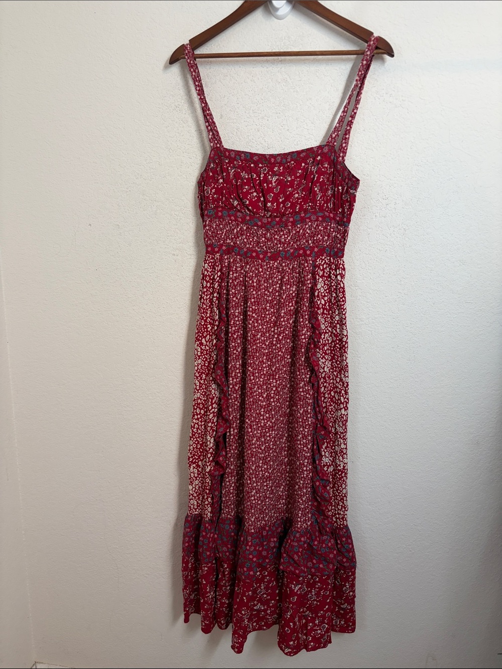 Free People Size 2 Red Floral Maxi Dress Ruffle Boho Tiered Cottagecore Sundress - Picture 2 of 8